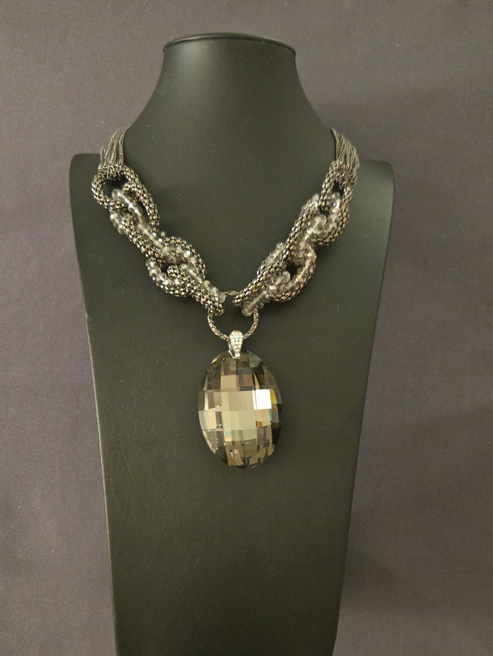 Statement Crystal Pendant Necklace - Women Jewelry